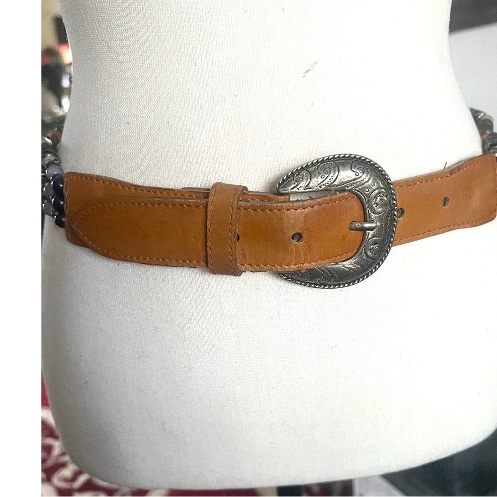 Vtg.Leather belt with western style buckle & multi strand Beaded Embellishments - Picture 10 of 10
